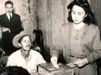 MUJER Y EL&nbsp;VOTO